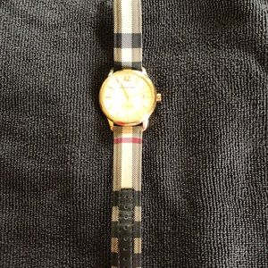 Burberry Jewelry - Burberry Watch Burberry Jewelry - Burberry Watch